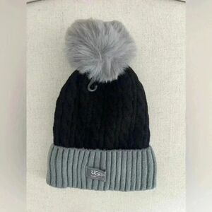 UGG black and gray beanie